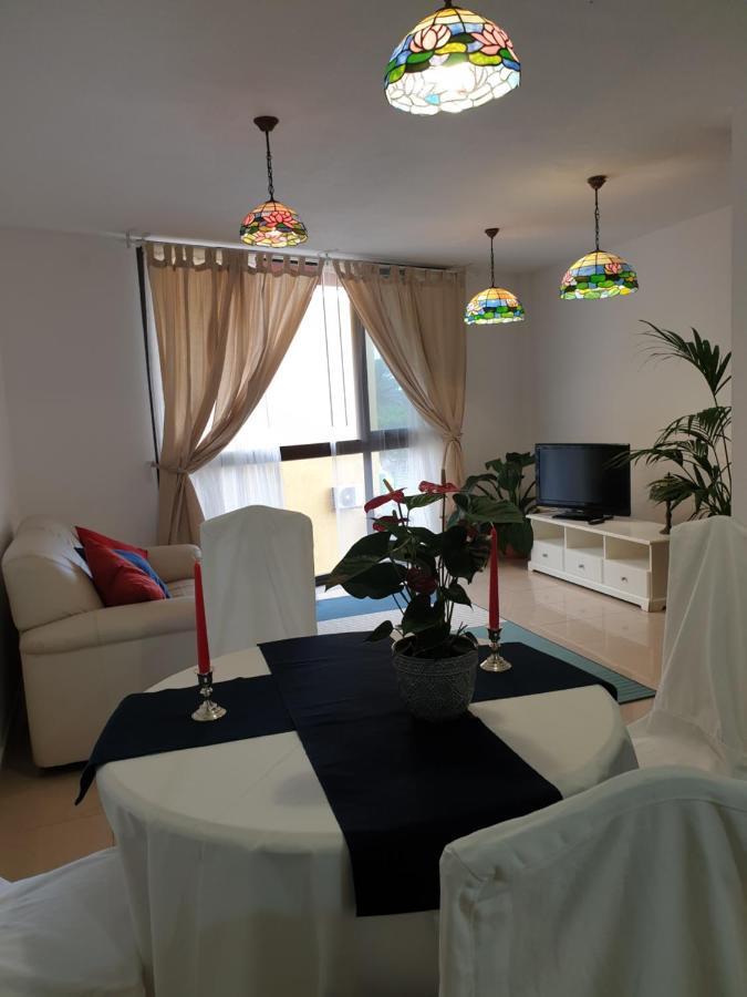 Apartamento Frente Al Puerto De Candelaria A 20 Metros De La Playa. المظهر الخارجي الصورة
