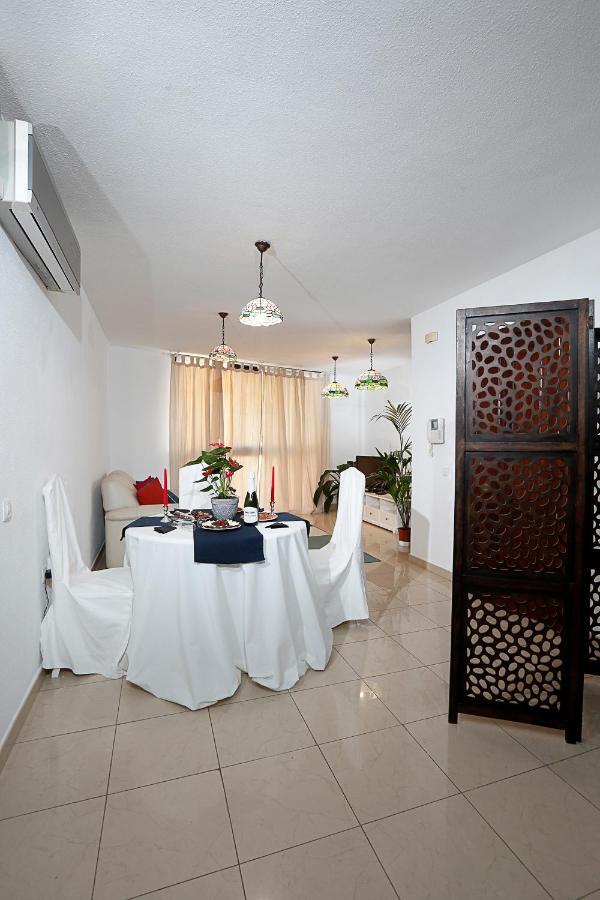 Apartamento Frente Al Puerto De Candelaria A 20 Metros De La Playa. المظهر الخارجي الصورة