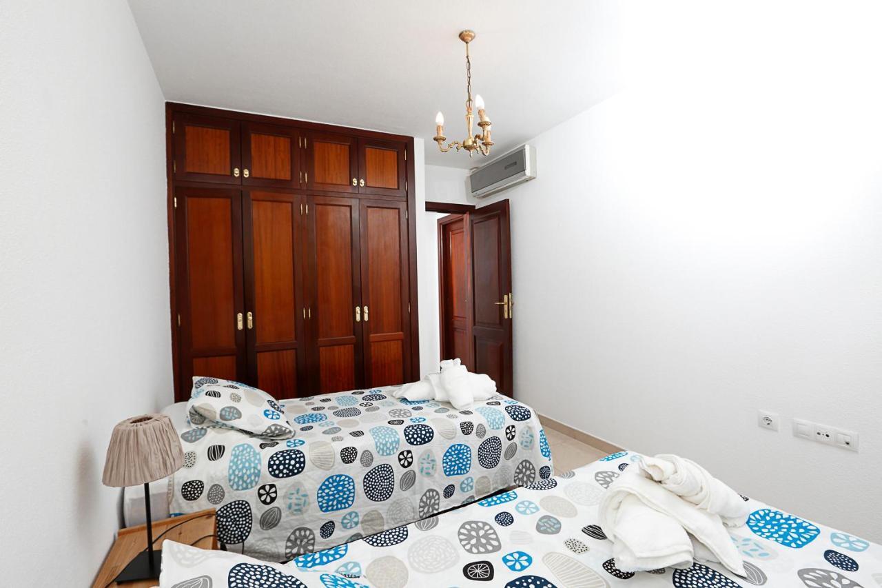 Apartamento Frente Al Puerto De Candelaria A 20 Metros De La Playa. المظهر الخارجي الصورة