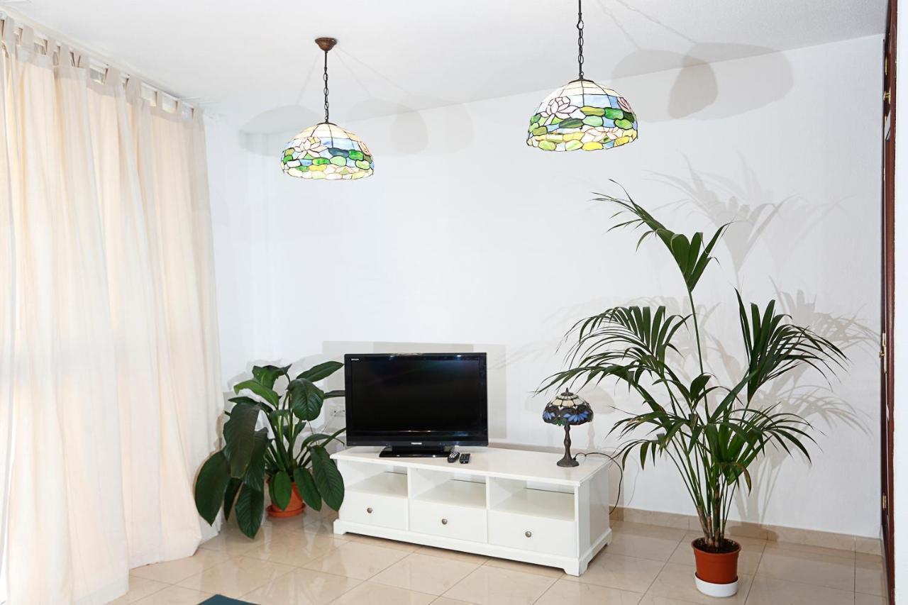 Apartamento Frente Al Puerto De Candelaria A 20 Metros De La Playa. المظهر الخارجي الصورة