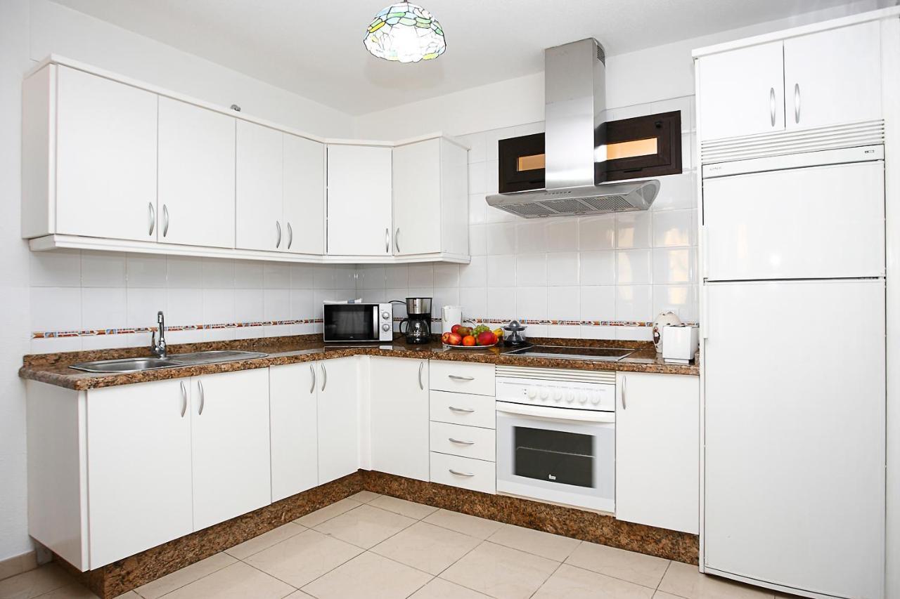 Apartamento Frente Al Puerto De Candelaria A 20 Metros De La Playa. المظهر الخارجي الصورة